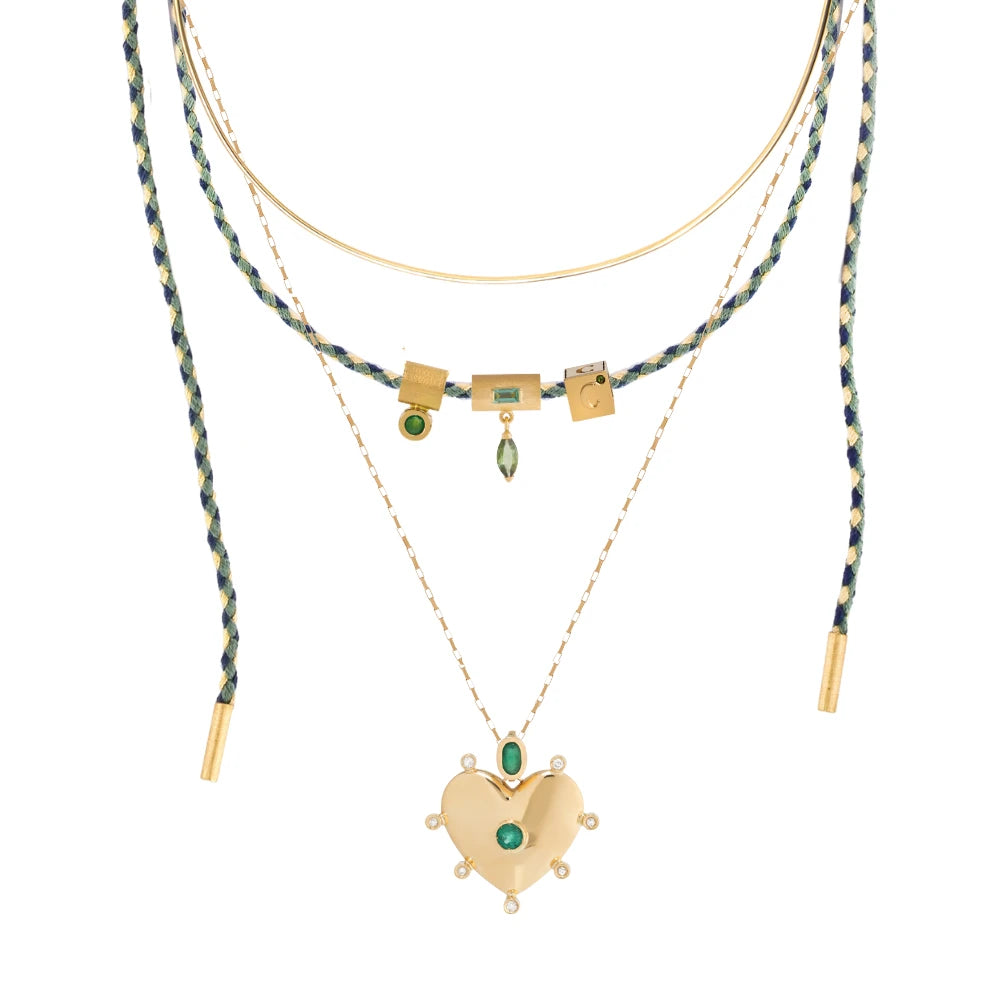 PINGENTE CORAÇÃO COM ESMERALDA E DIAMANTE