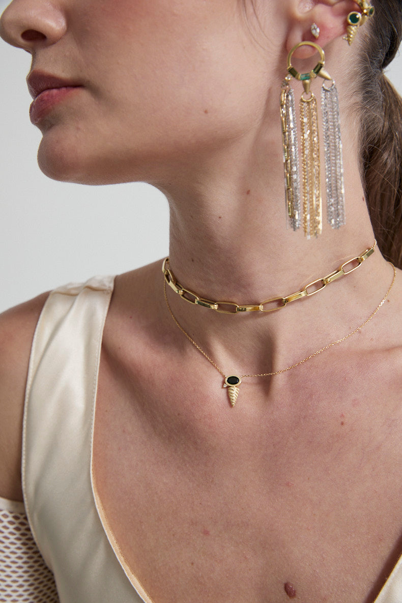 COLAR DENTE COM TURMALINA E DIAMANTE