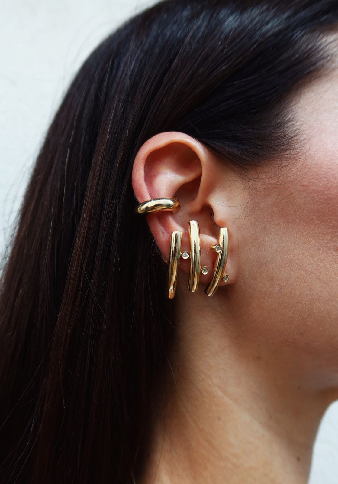 BRINCO CÔNCAVO G COM 4 DIAMANTES