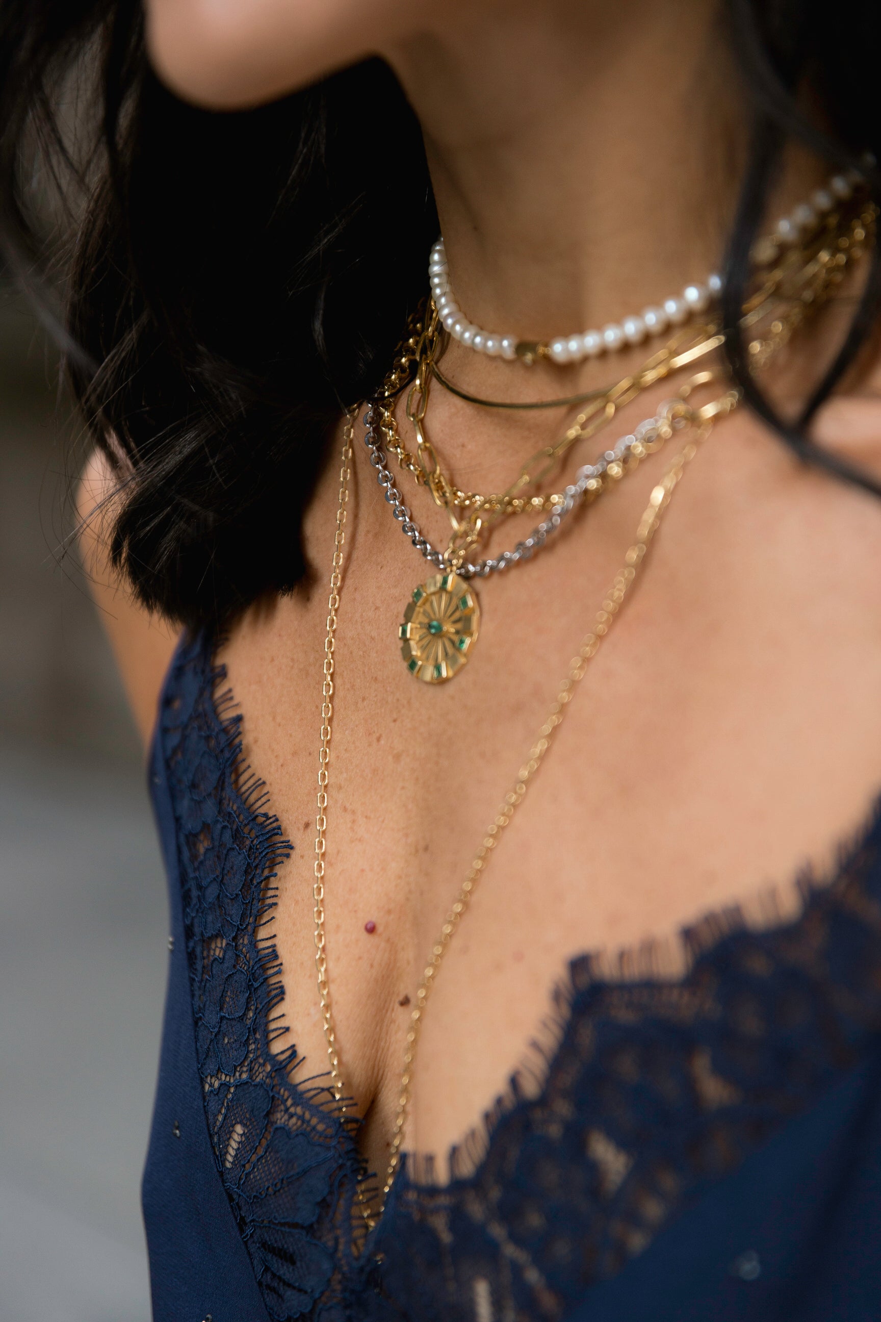 PINGENTE OLHO COM ESMERALDA