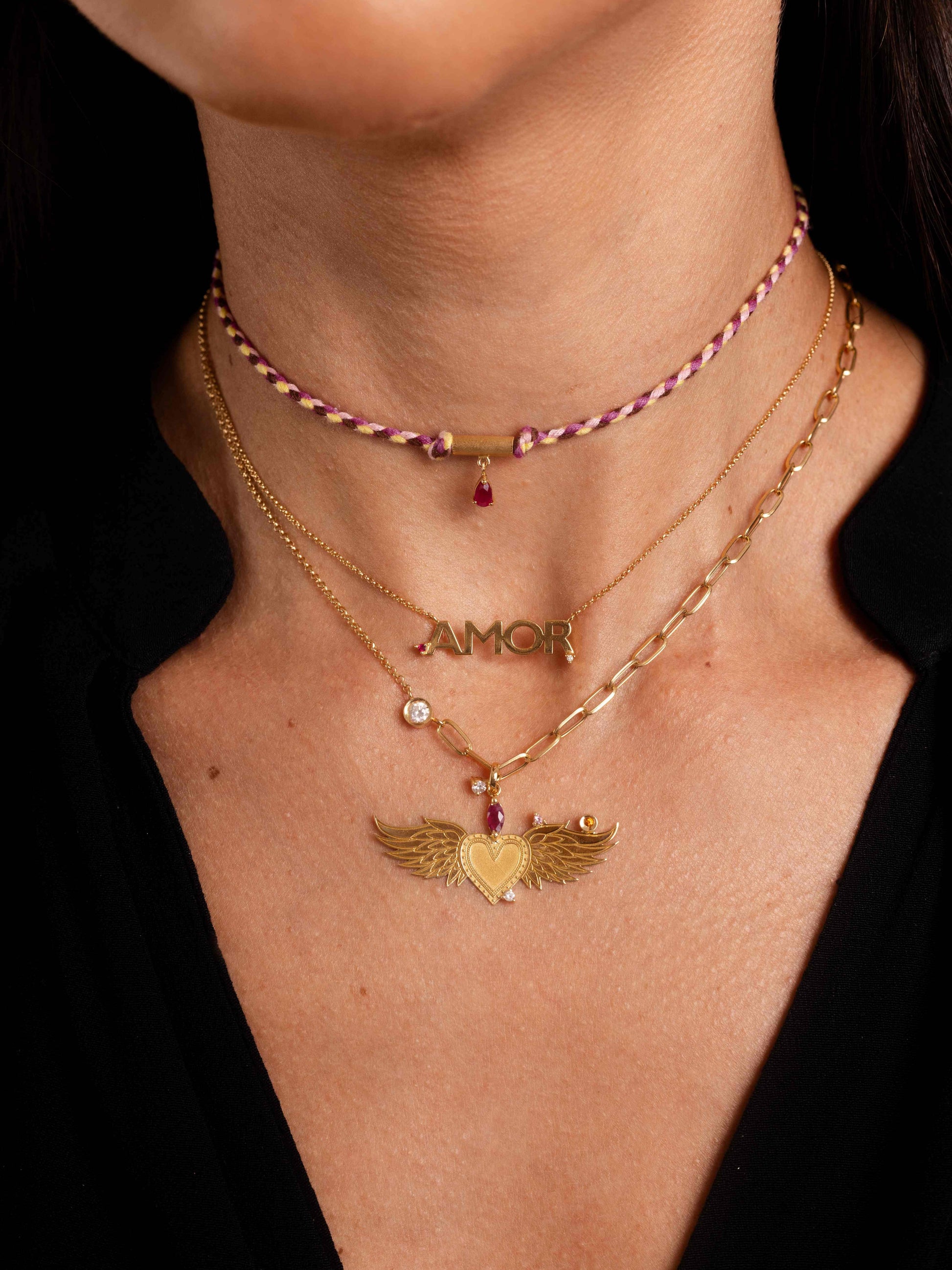 COLAR CHOKER PONTO DE LUZ COM DIAMANTES