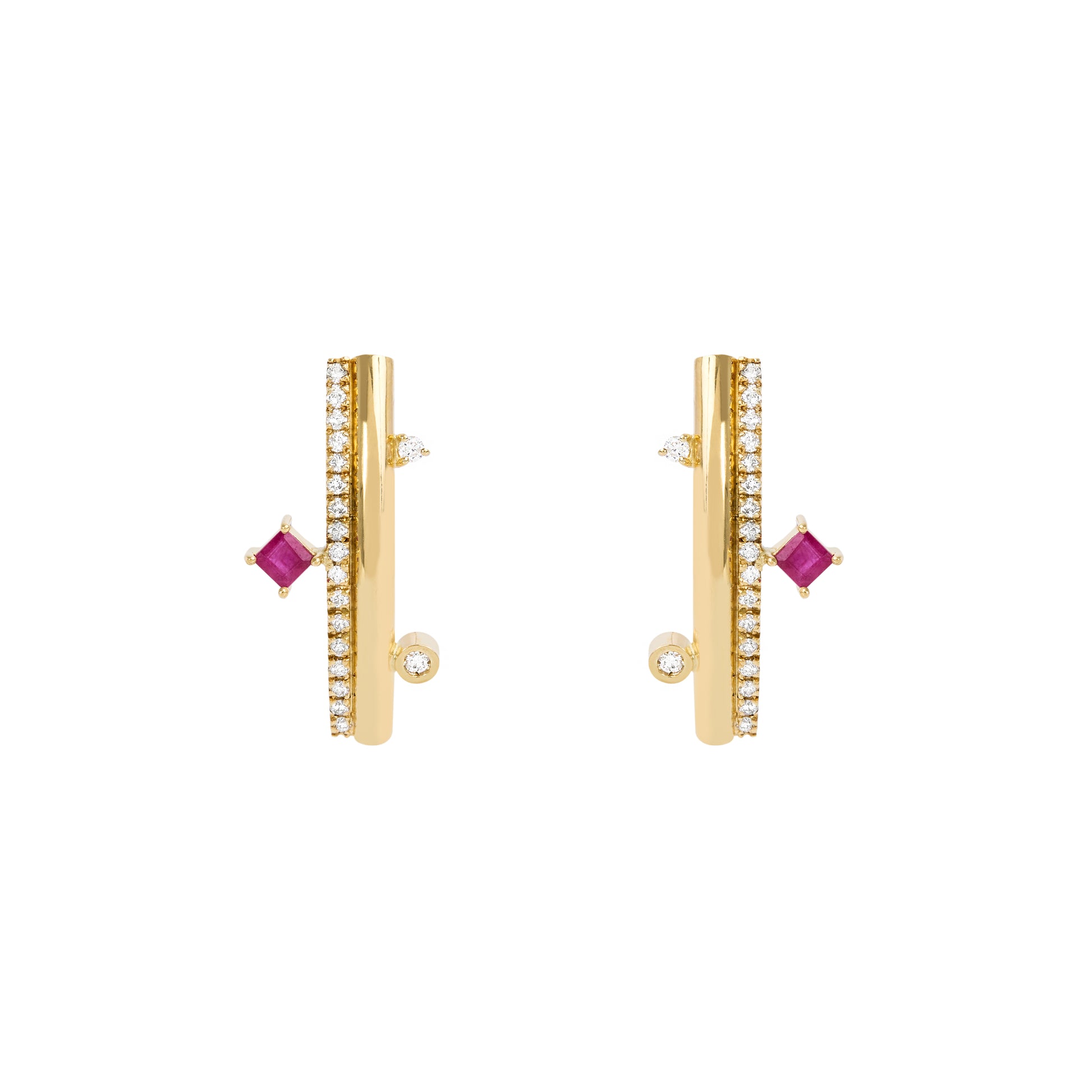 BRINCO CÔNCAVO DUPLO COM RUBI E DIAMANTES