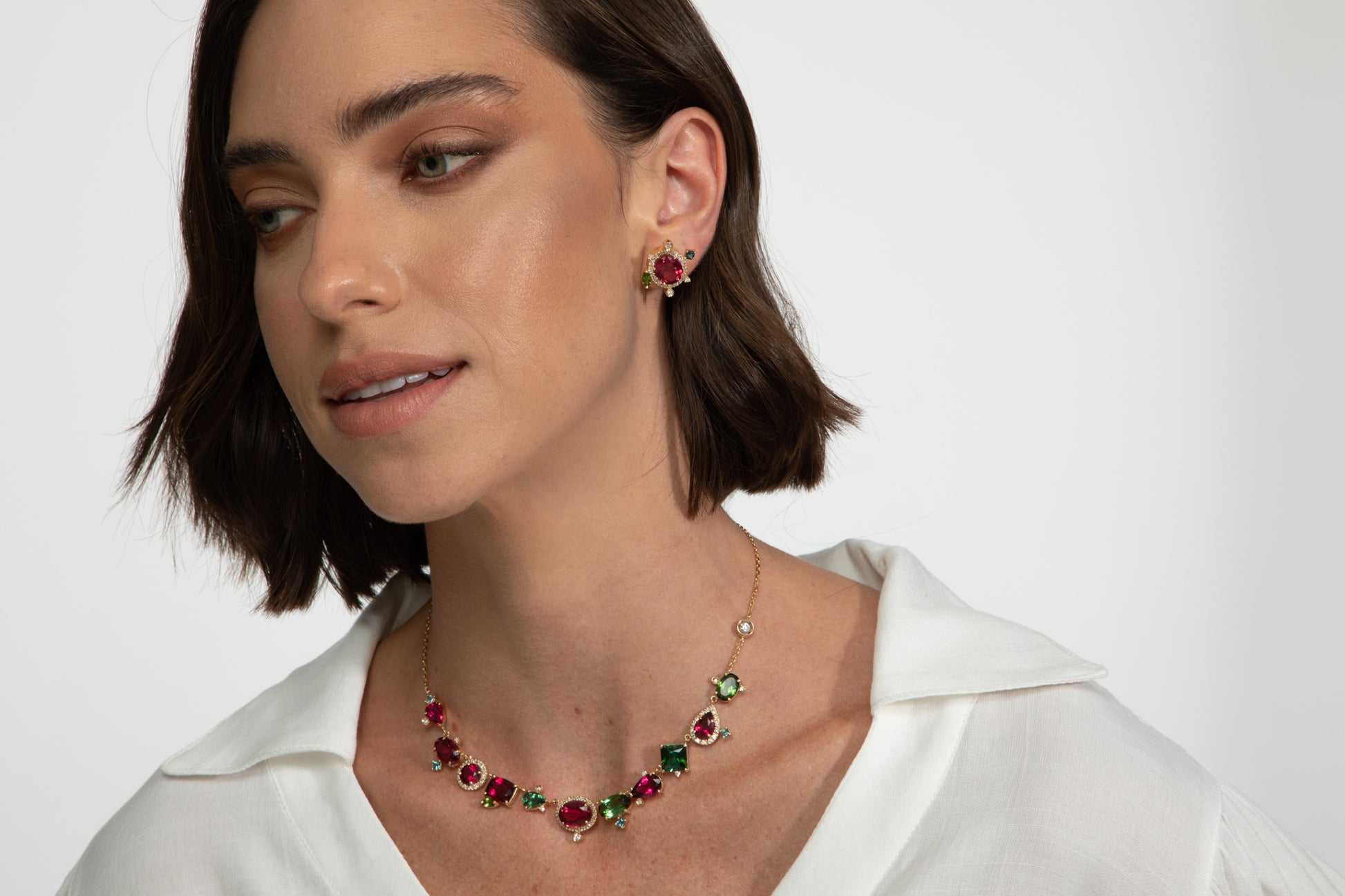 BRINCO ASSIMÉTRICO RUBELITA, TURMALINA E DIAMANTES