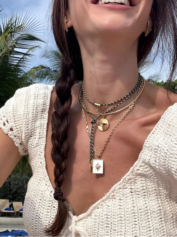 PINGENTE ESTRELA COM DIAMANTE