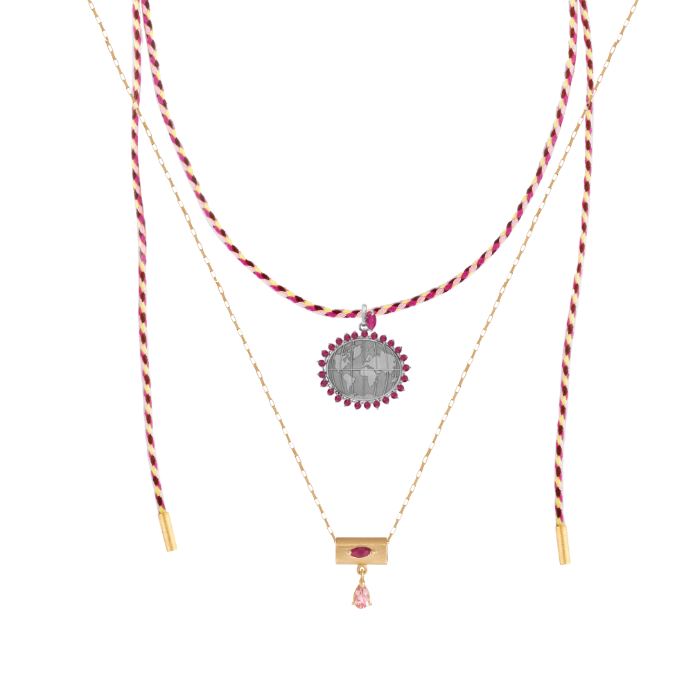 PINGENTE MUNDINHO COM RUBI