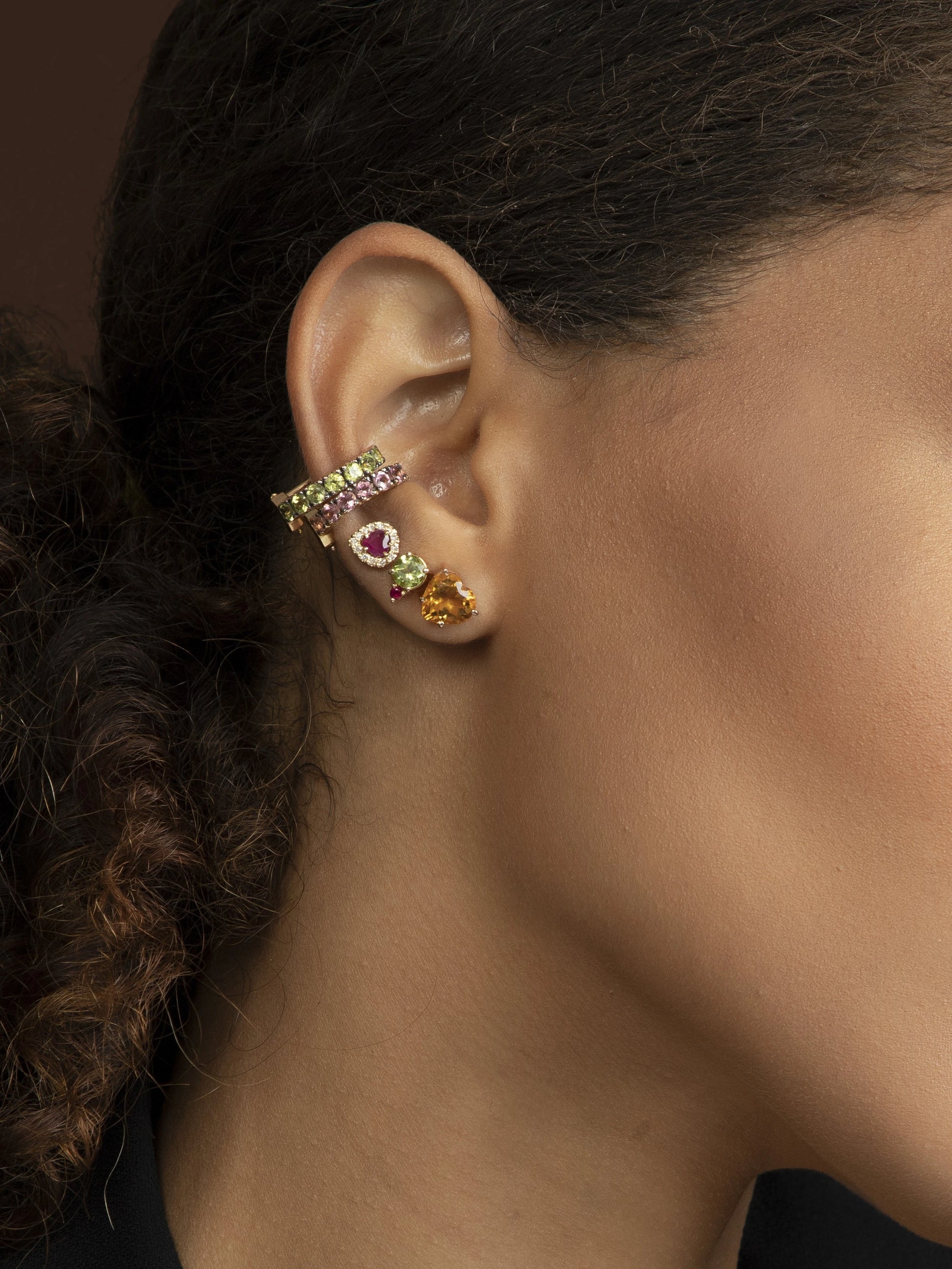 BRINCO VALENTINES PERIDOTO E RUBI