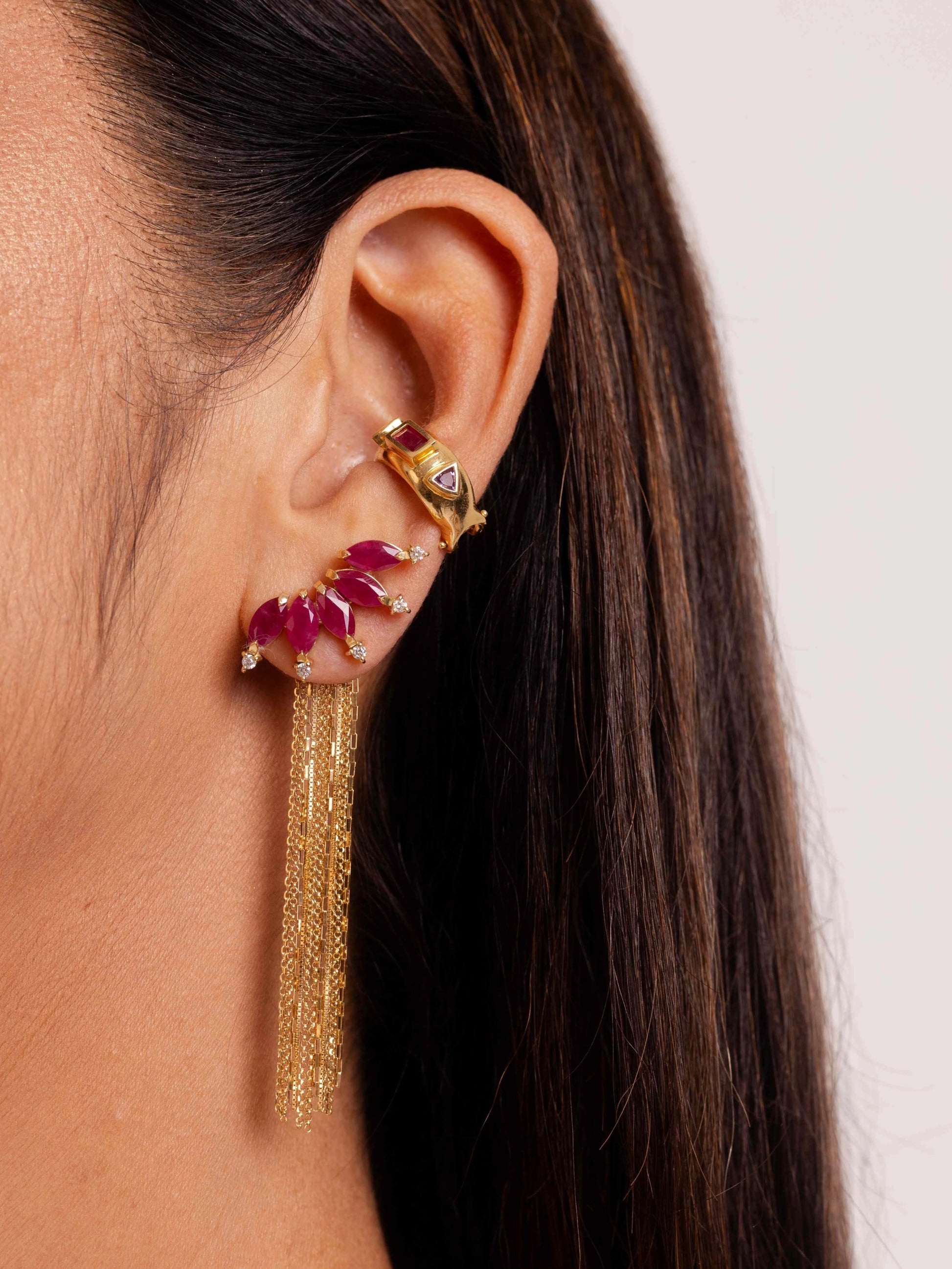 PIERCING COM RUBI E AMETISTAS