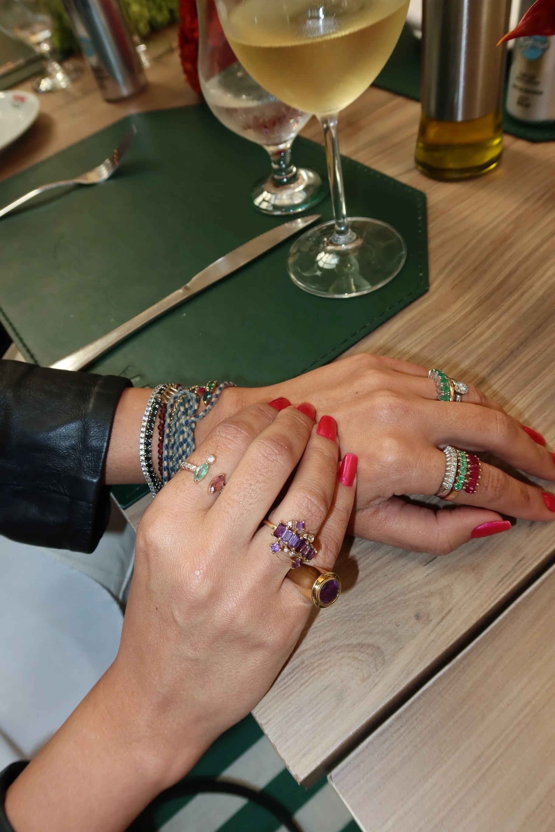 ANEL COCAR ESMERALDA E RUBI