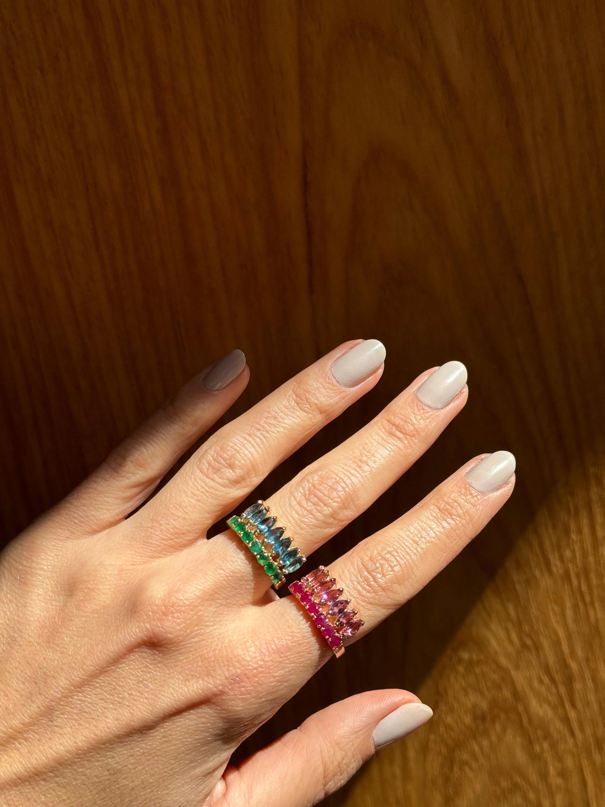 ANEL COCAR TOPÁZIO LONDON E ESMERLDA