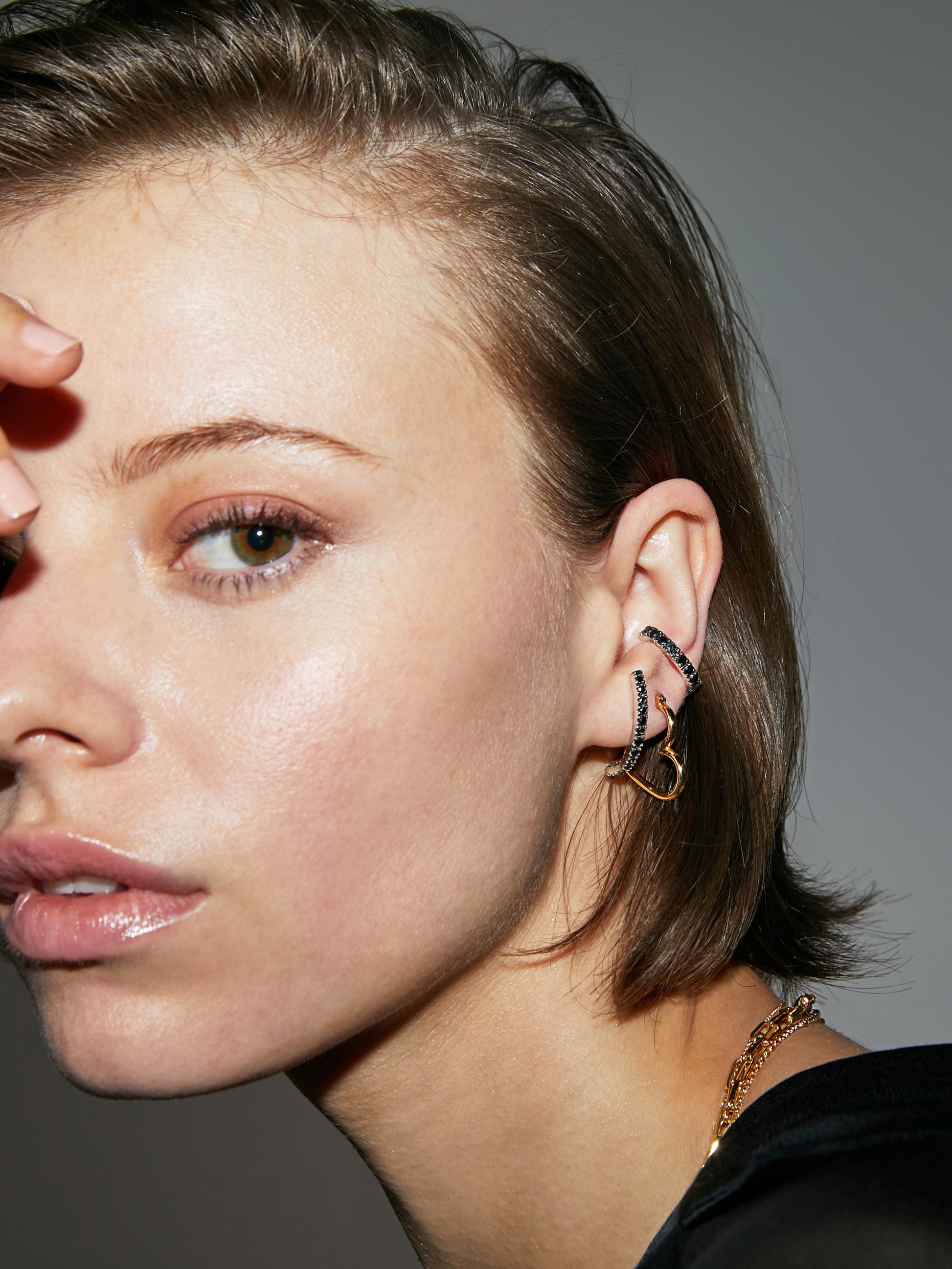 PIERCING DIAMANTE NEGRO 5PTS