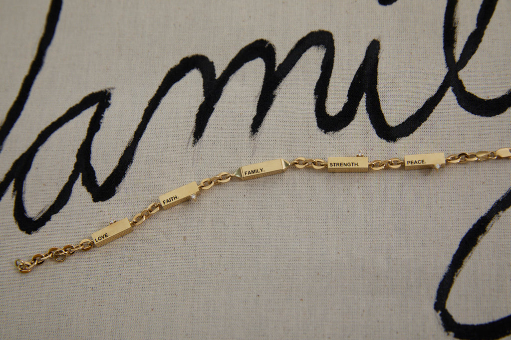 PULSEIRA CANUTILHOS COM ESCRITAS