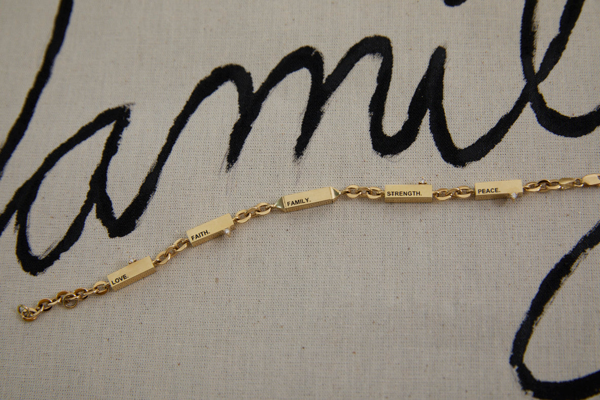 PULSEIRA CANUTILHOS COM ESCRITAS