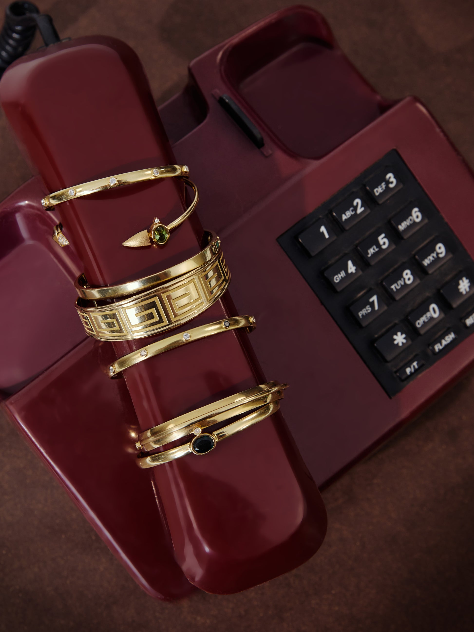 BRACELETE COM DIAMANTE BRANCO, CHOCOLATE E NEGRO