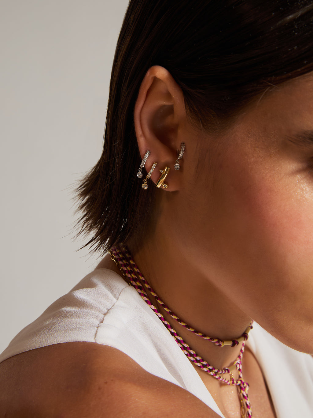 BRINCO ARGOLA COM DIAMANTES