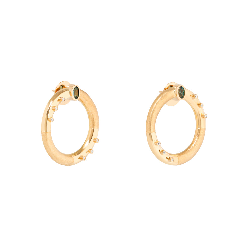 BRINCO ARGOLA COM TURMALINA AZUL E DIAMANTE