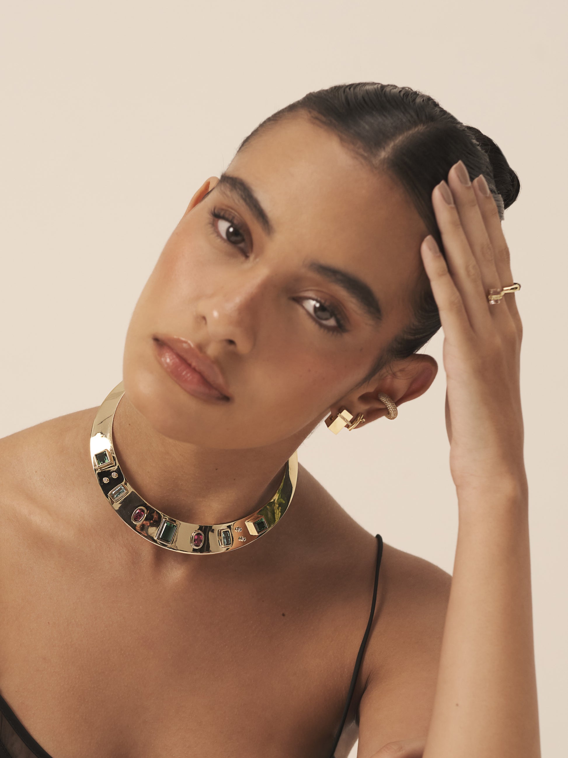 COLAR MAXI COM TURMALINAS E DIAMANTES