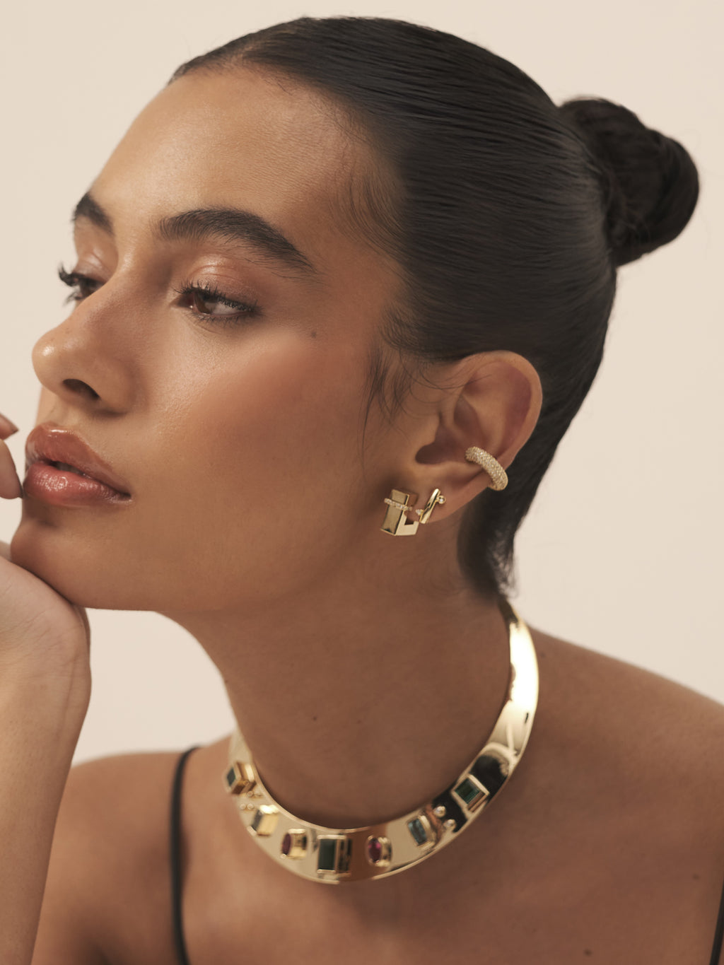 COLAR MAXI COM TURMALINAS E DIAMANTES