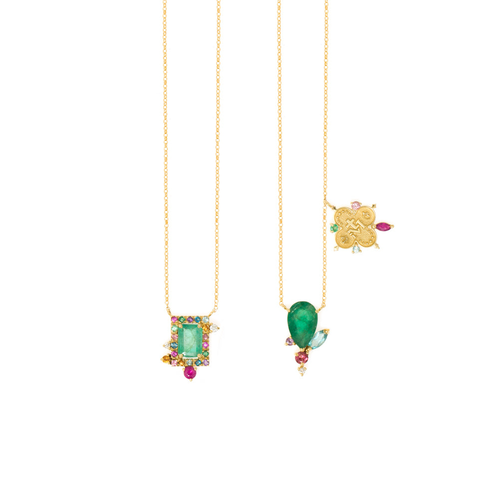 ESCAPULÁRIO ESMERALDA E MEDALHA SAGRADO CORAÇÃO