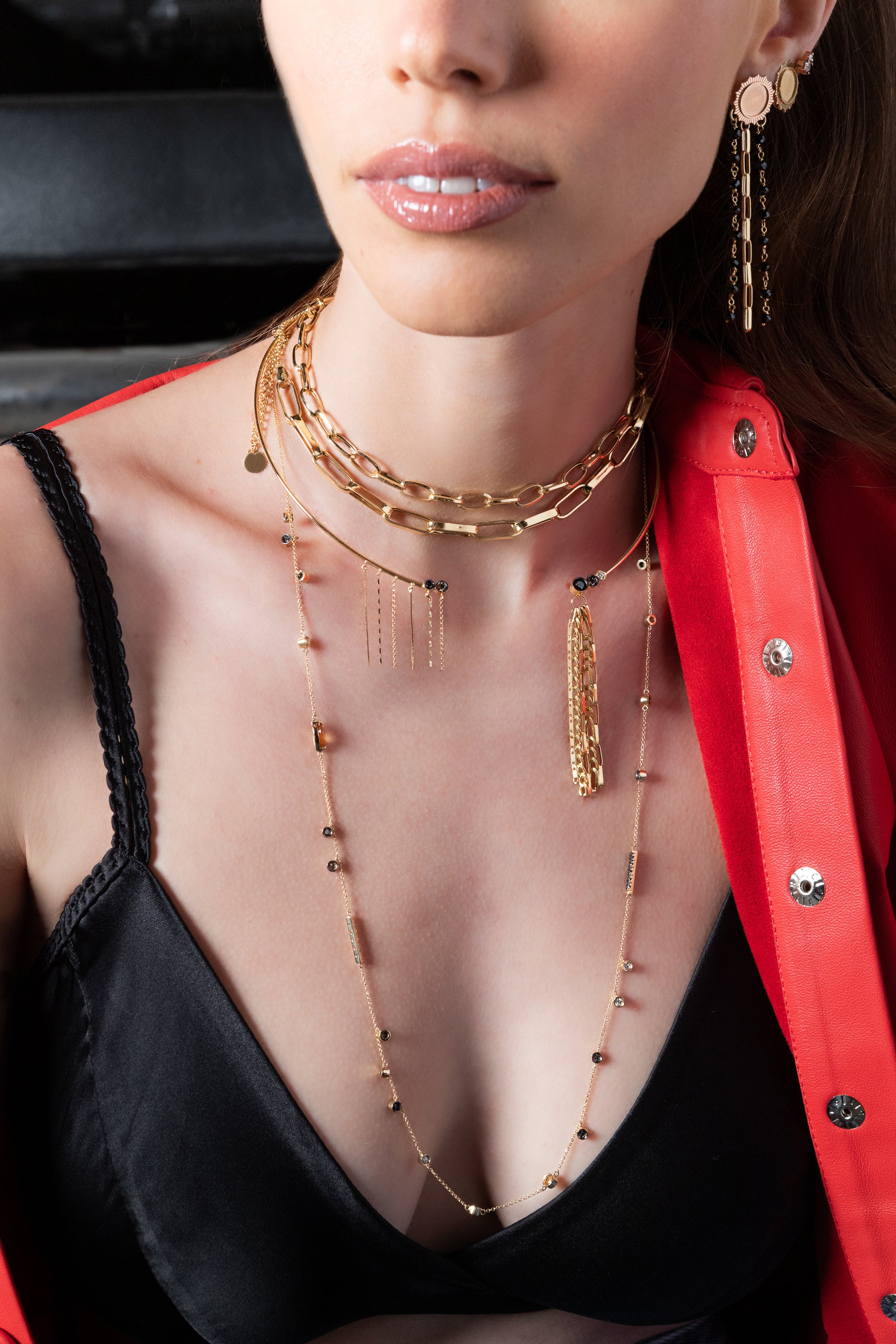 COLAR COM DIAMANTE BRANCO, NEGRO, CHOCOLATE E CITRINO