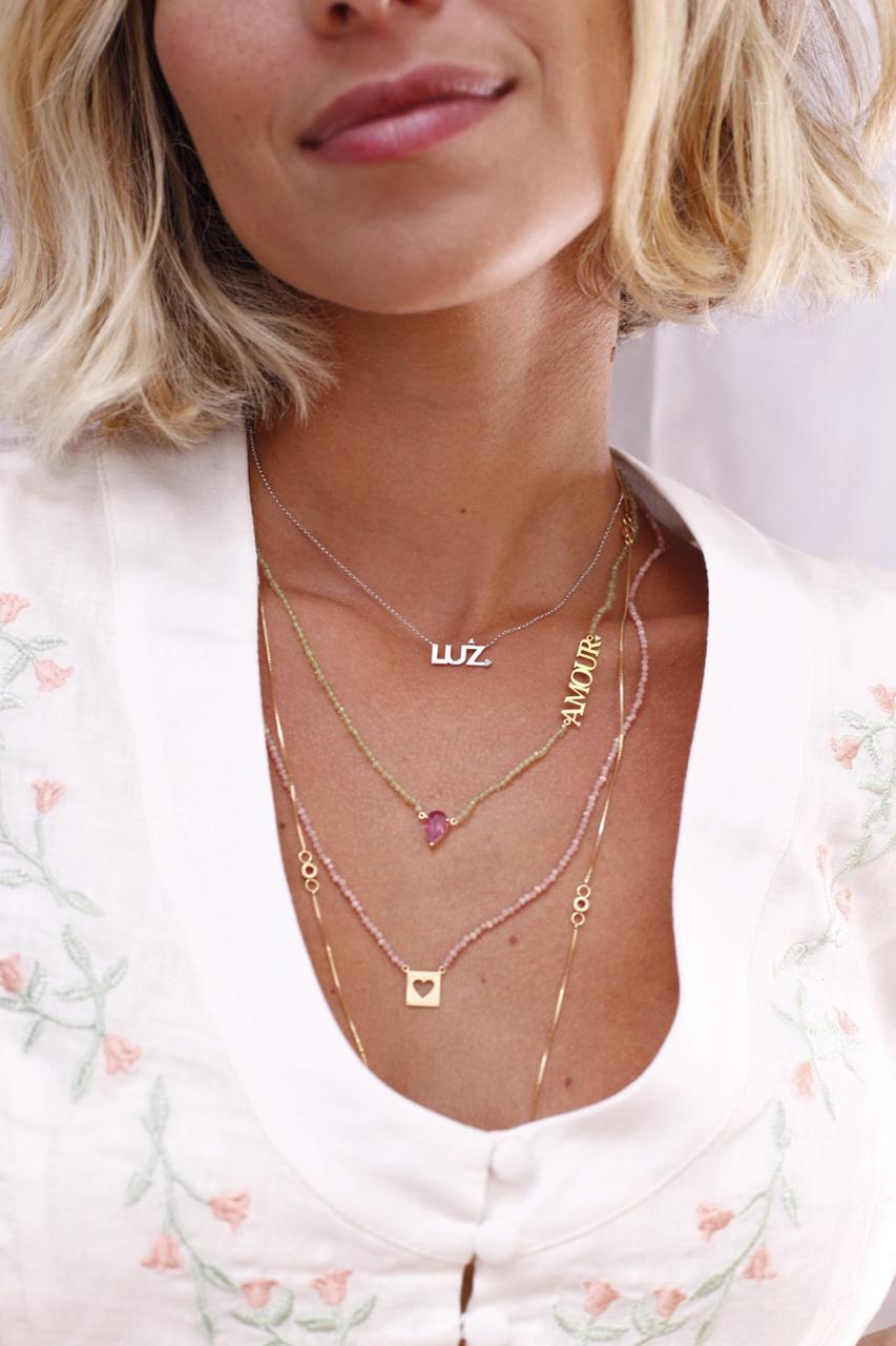 COLAR LUZ COM APATITA E DIAMANTE