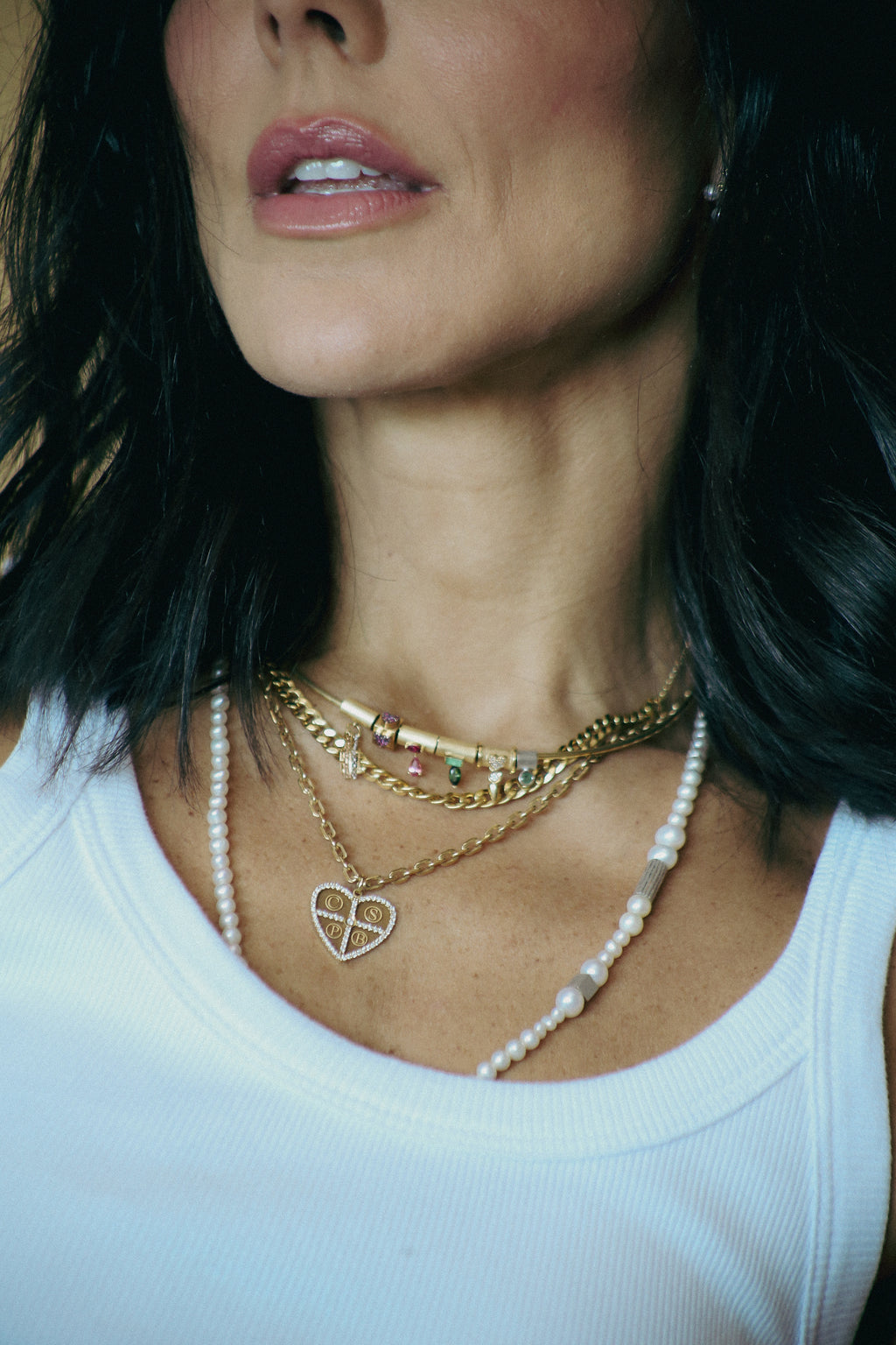 PINGENTE CORAÇÃO COM INICIAIS E DIAMANTES