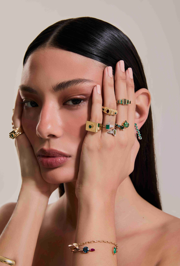 ANEL DUO COM ESMERALDA, TURMALINA E DIAMANTE