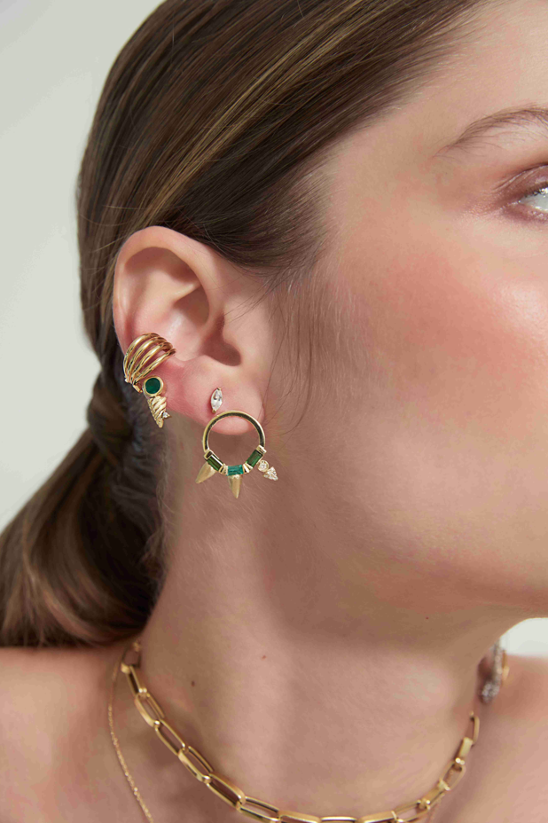 BRINCO ARGOLA COM TURMALINA, ESMERALDA E DIAMANTE