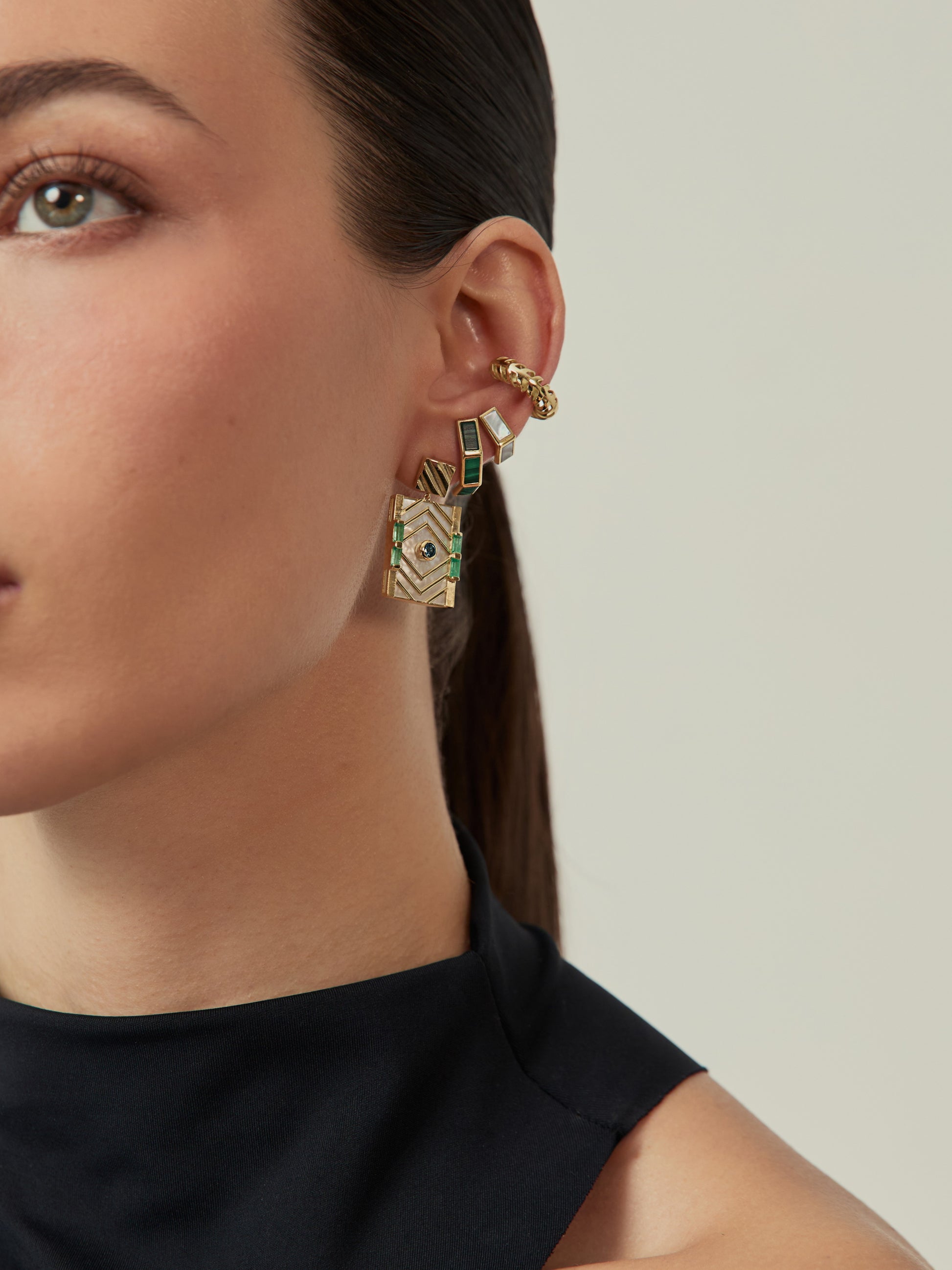 PIERCING BOJUDO COM TEXTURA