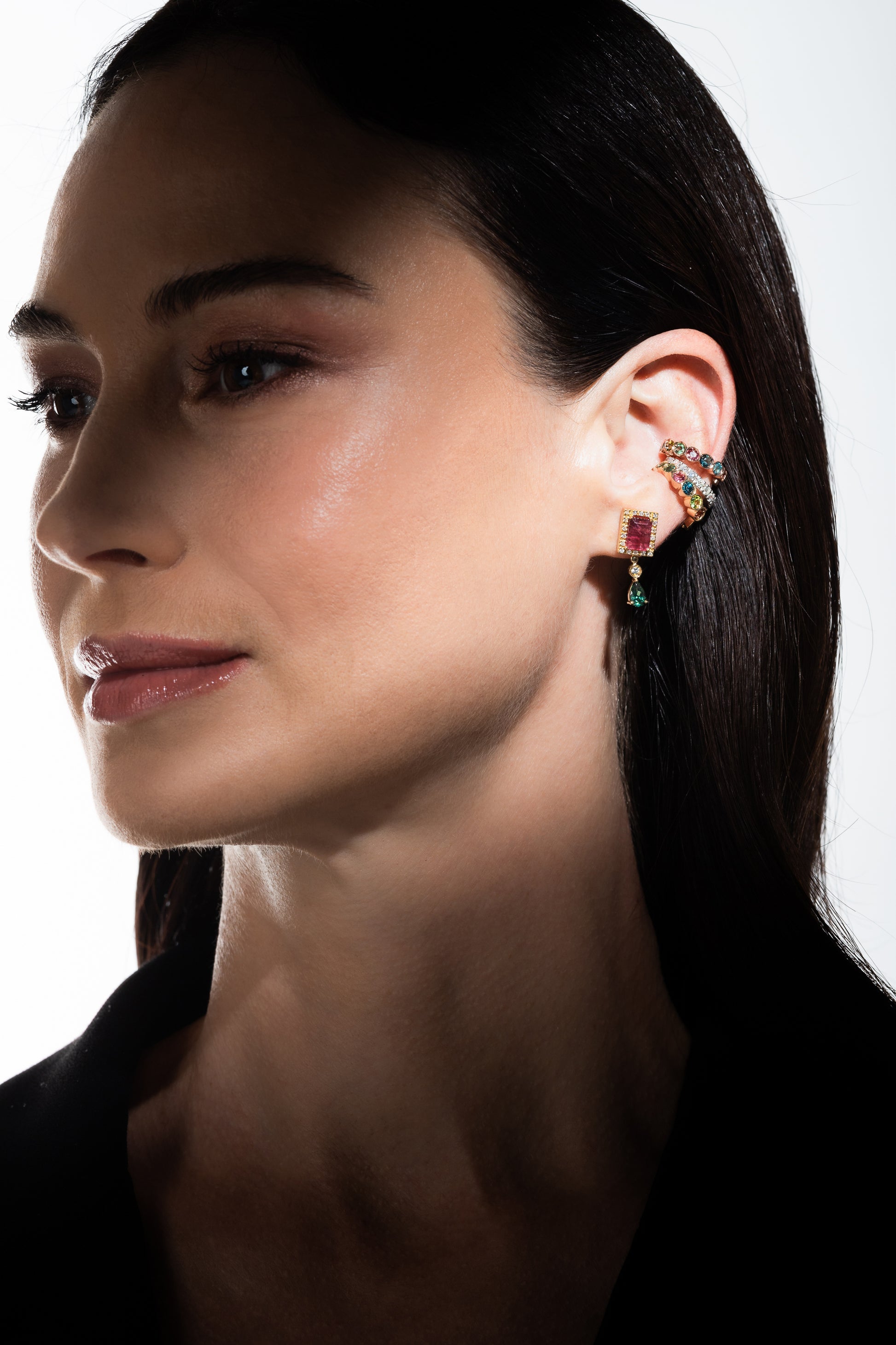 PIERCING COM TURMALINAS COLORIDAS