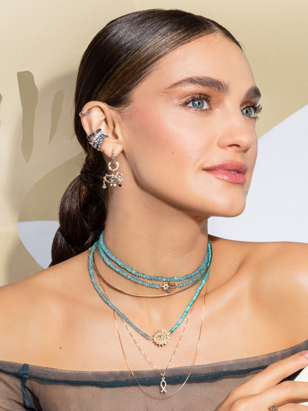 PIERCING COM TOPÁZIO LONDON