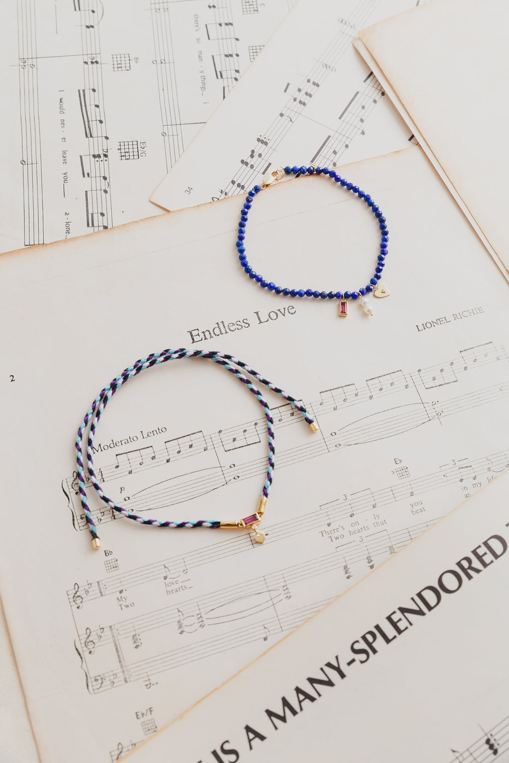 PULSEIRA FIO CORDA COM TURMALINA ROSA