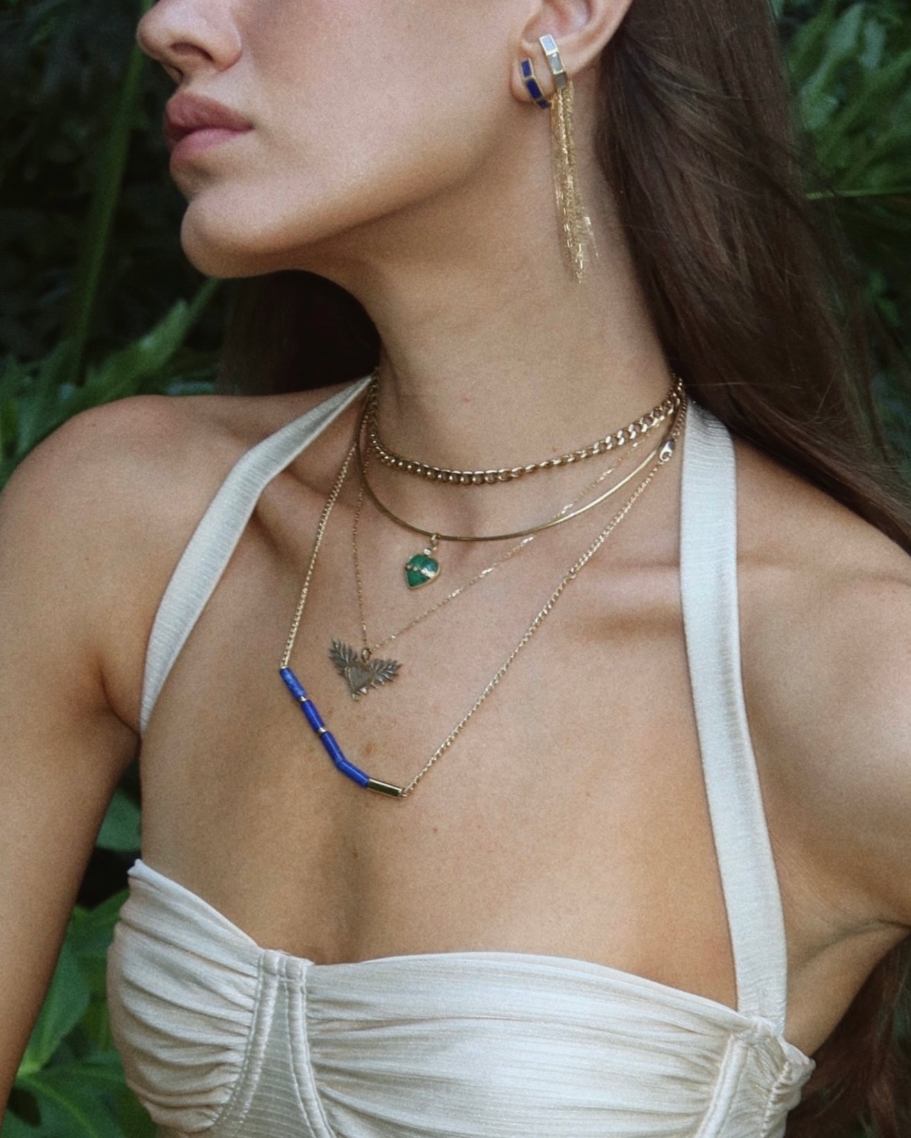 COLAR COM SEPARADORES DE LÁPIS LAZÚLI