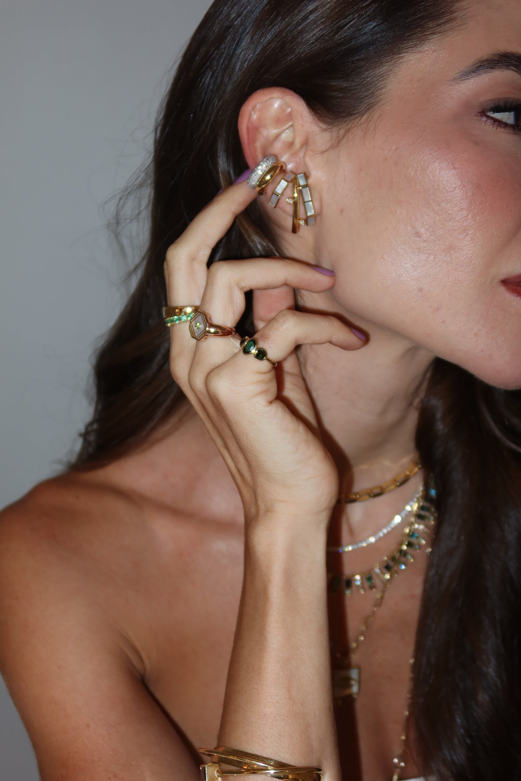 BRINCO CÔNCAVO P COM 4 DIAMANTES