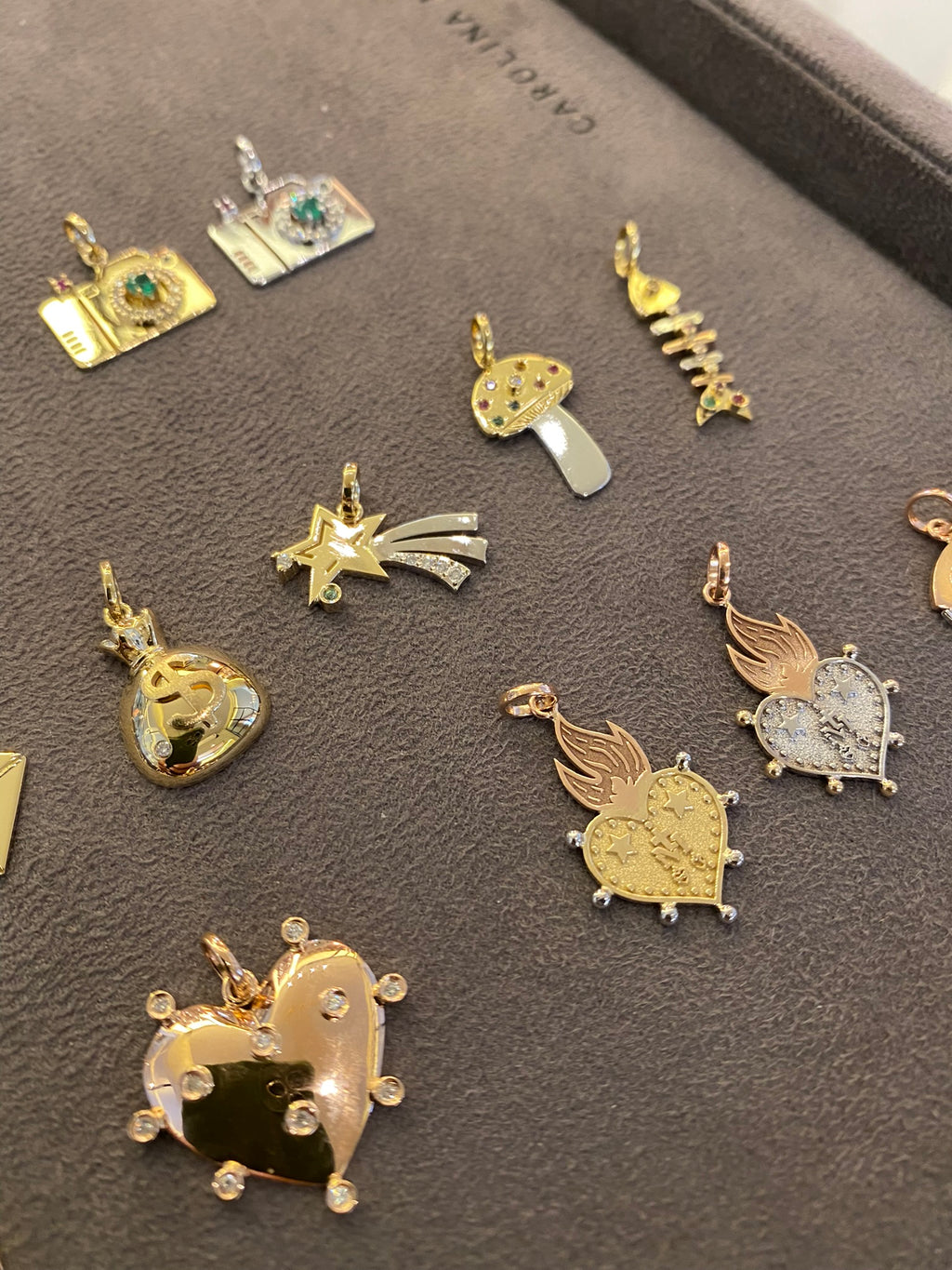 PINGENTE CORAÇÃO MEDALHA MILAGROSA