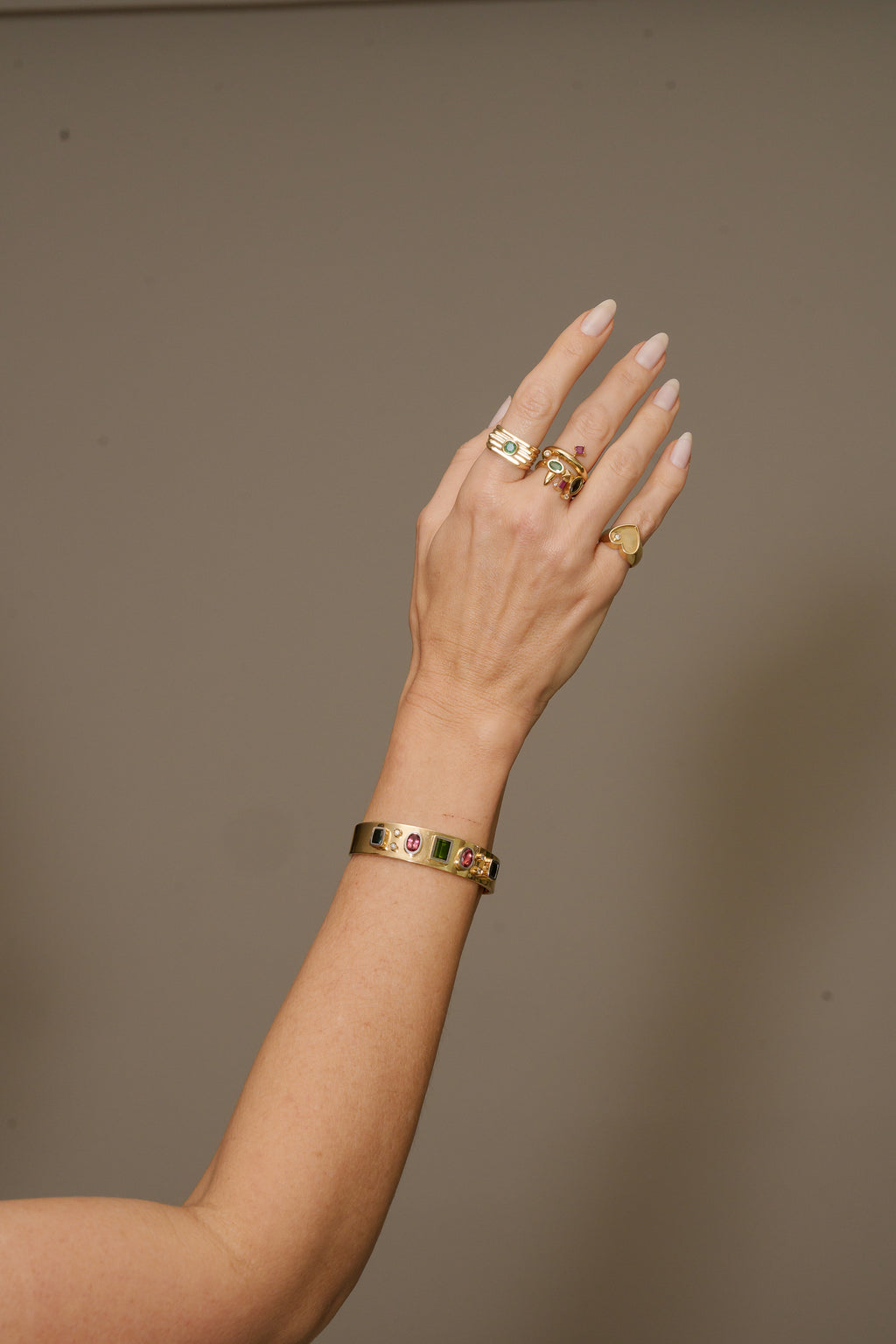 BRACELETE COM TURMALINAS E DIAMANTES