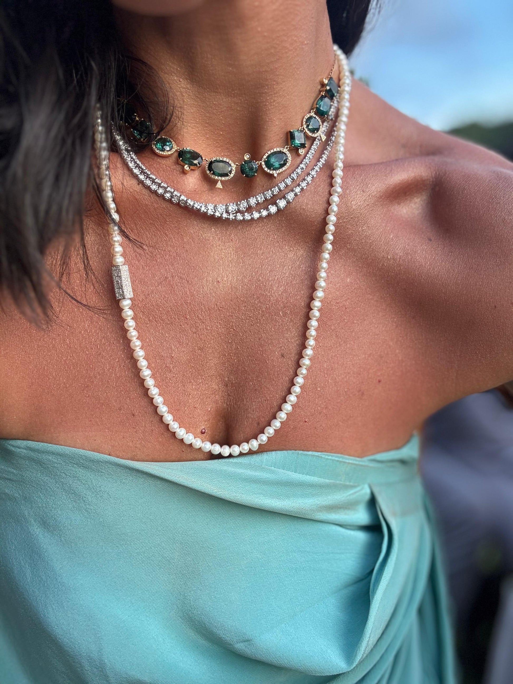 COLAR COM TURMALINAS E DIAMANTES