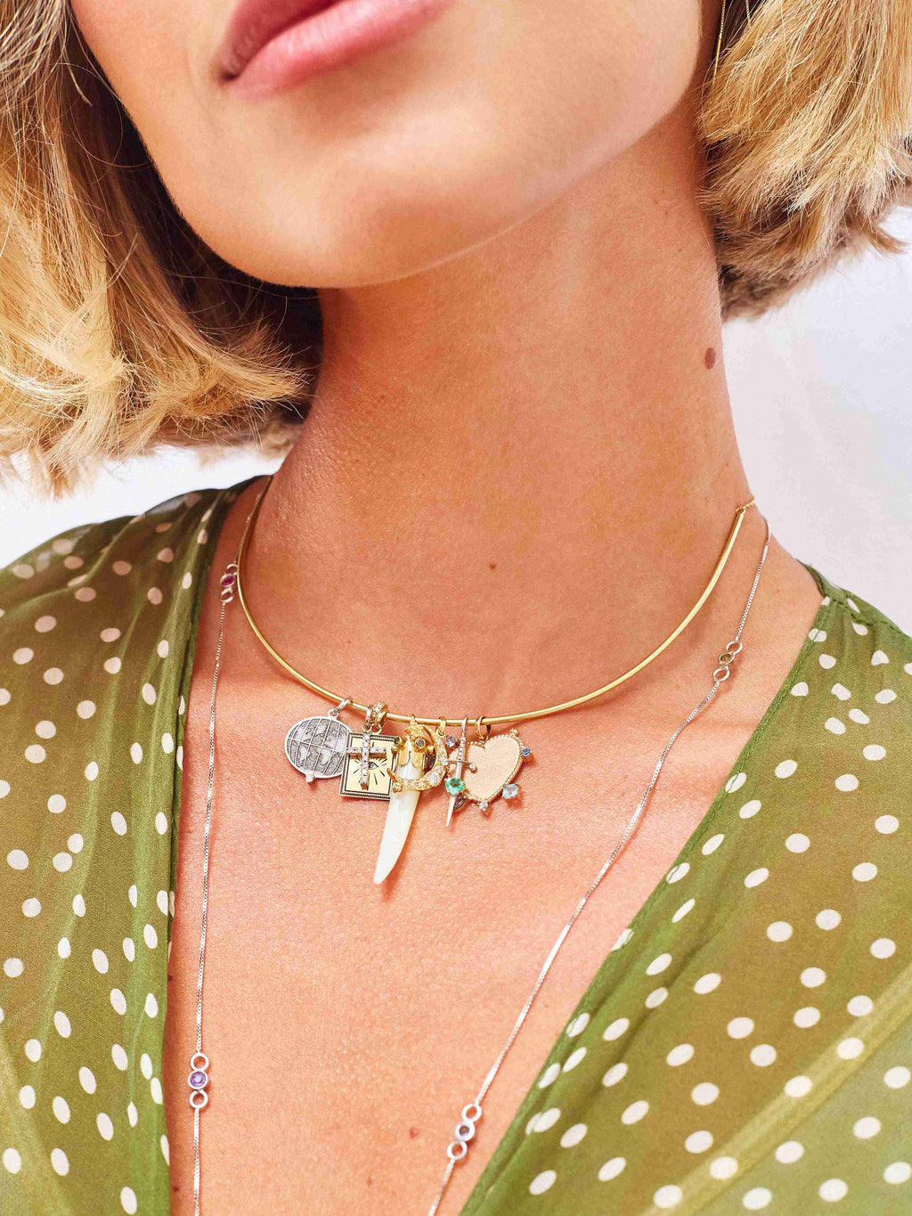 PINGENTE MUNDINHO COM DIAMANTE