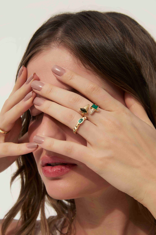ANEL DUO COM ESMERALDA, TURMALINA E DIAMANTE