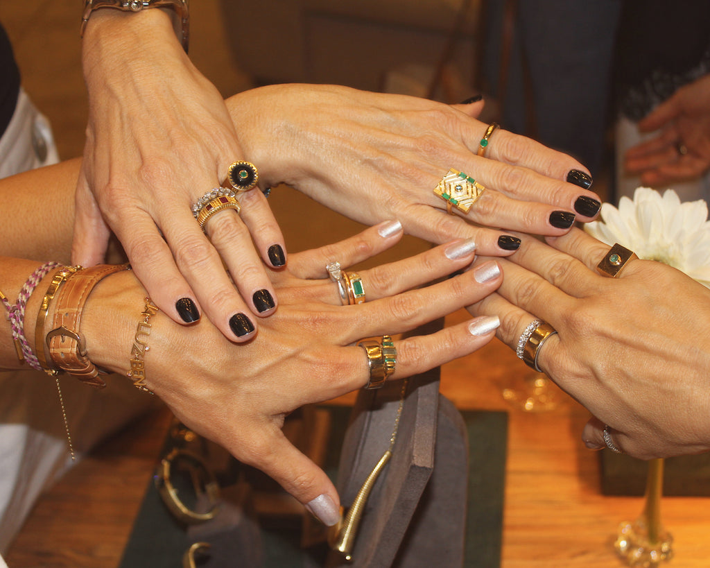 ANEL DEDINHO ÔNIX E ESMERALDA