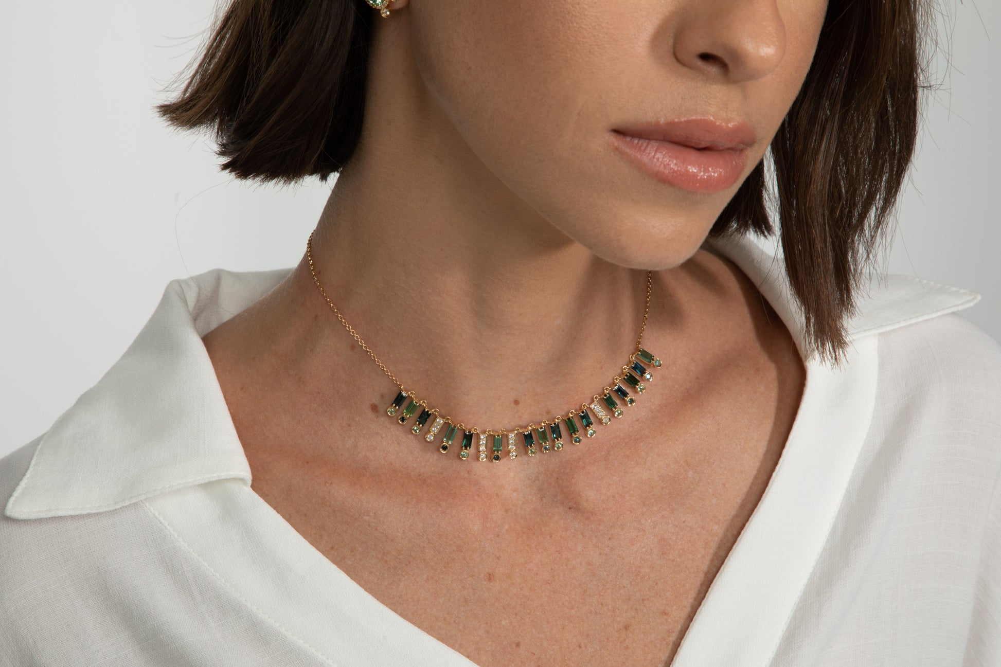 COLAR COM TURMALINAS E DIAMANTES