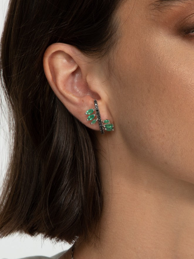 CÔNCAVO COM DIAMANTE NEGRO E ESMERALDA