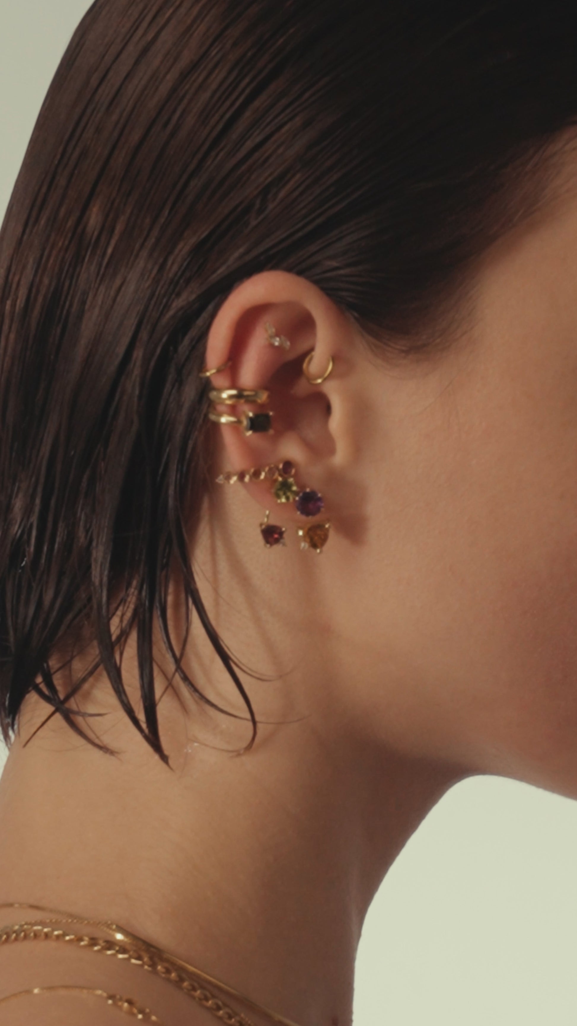 PINGENTE CORAÇÃO ASAS COM RUBIS E DIAMANTE